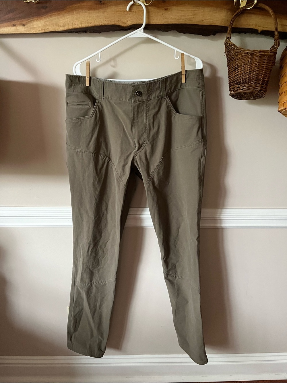 Kuhl Renegade Cargo Hiking Pants Men 35x34 Gray Tan Outdoor Trail